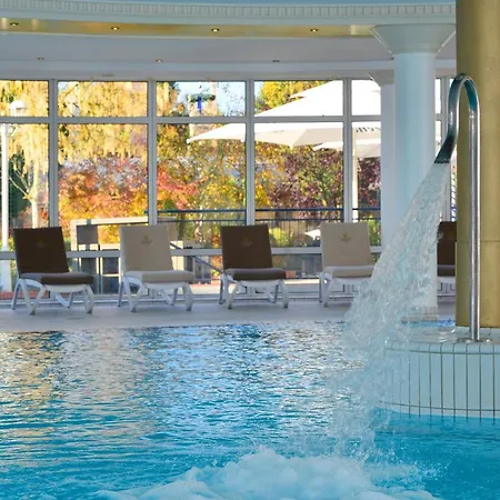 The Monarch ホテル 4*