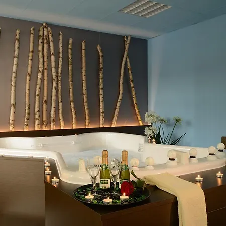 ホテル The Monarch