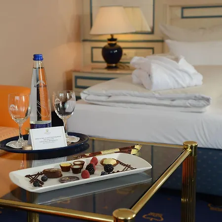 The Monarch Hotel 4*