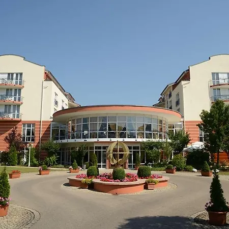 Otel The Monarch 4*