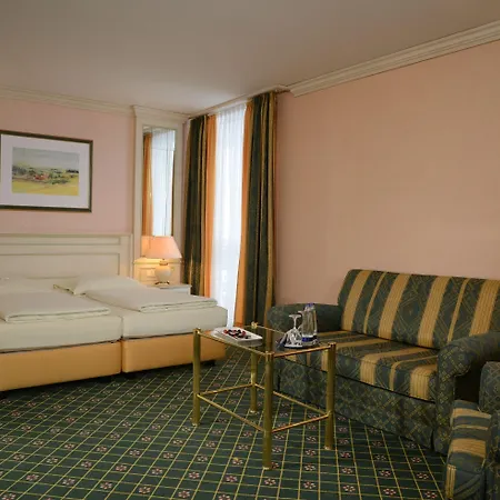 The Monarch Bad Gögging