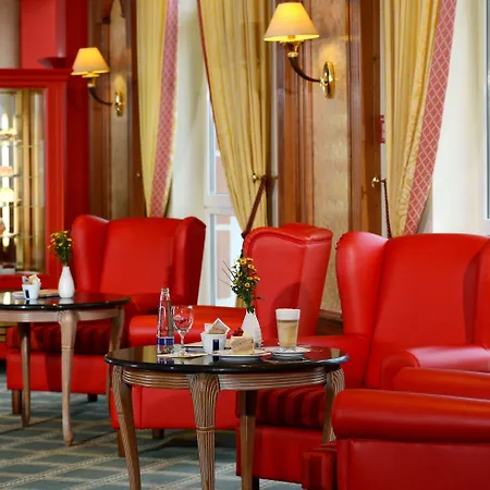 Hotel The Monarch