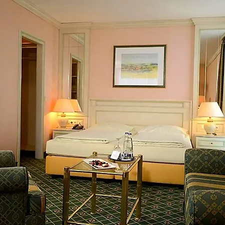 Hotel The Monarch 4*