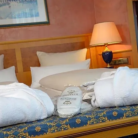 The Monarch Hotel 4*