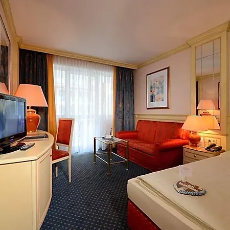 Hotel The Monarch