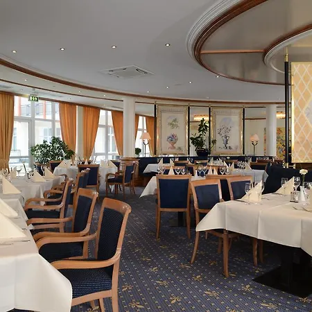 Otel The Monarch 4*